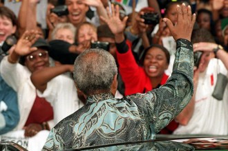 Décès de Mandela : Les funérailles nationales auront lieu le 15 décembre